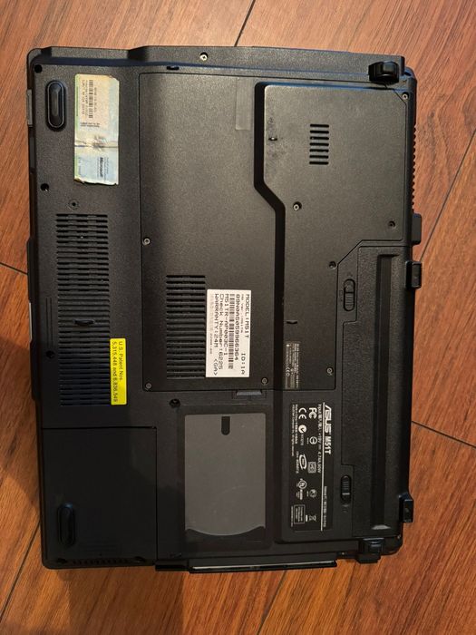 Laptop ASUS M51T – AMD Turion X2,