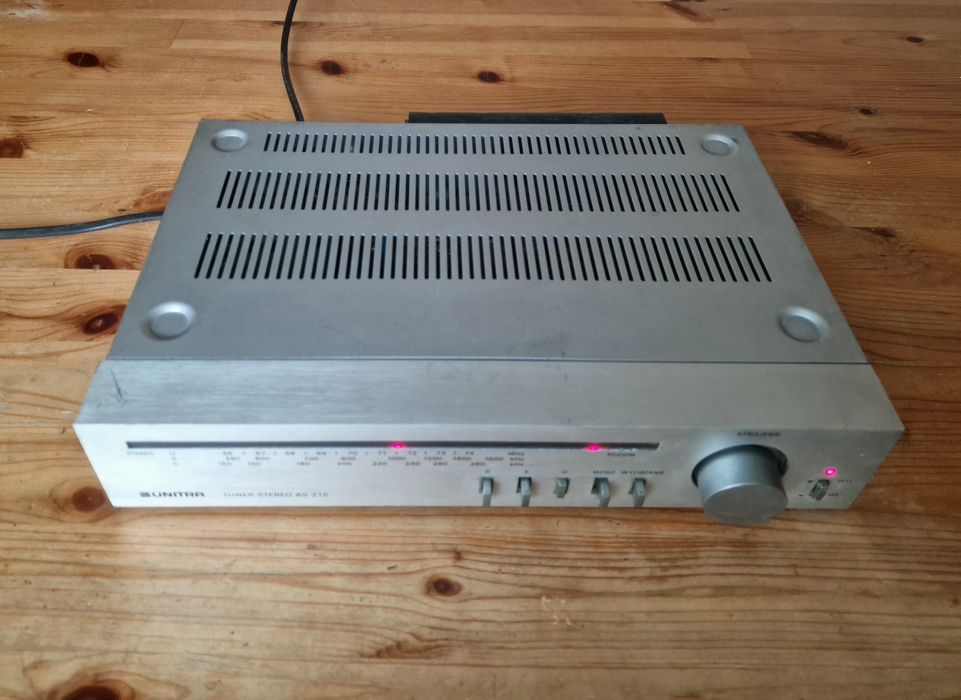 Tuner stereo HiFi UNITRA Diora AS 215 sprawny do przestrojenia na UKF.