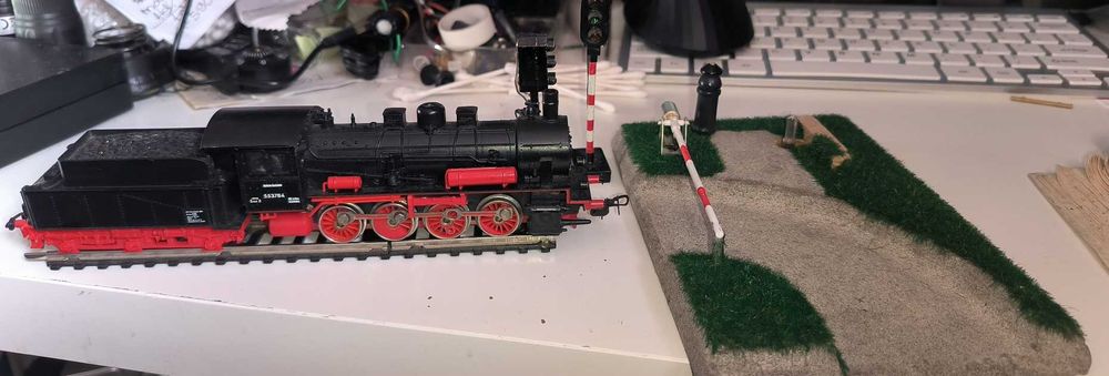 Lokomotywa z Tendrem BR 55 Deutsche Bahn  Piko-HO stan idealny