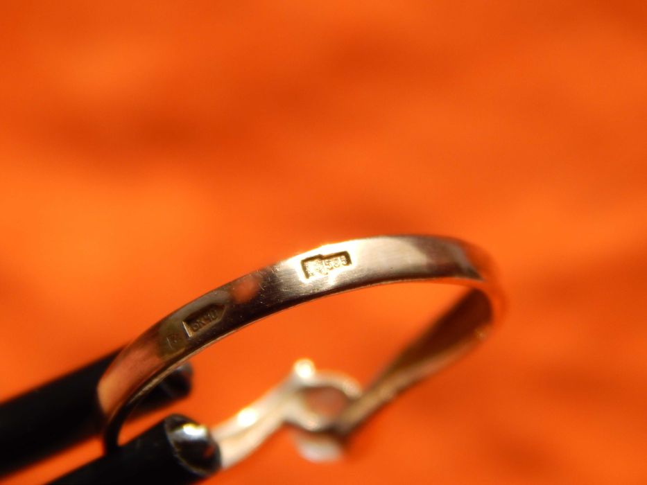 Подарунки! золото каблучка сережки тризуб каштан зірка