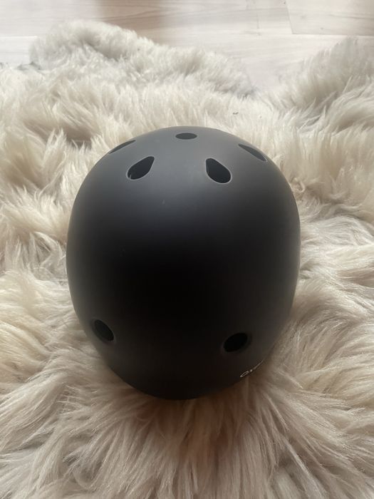 Kask oxelo nie uzywany