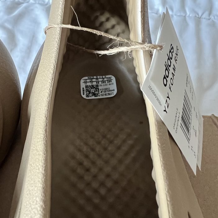 Yeezy Foam Runner Clay Taupe - rozmiar 42-46