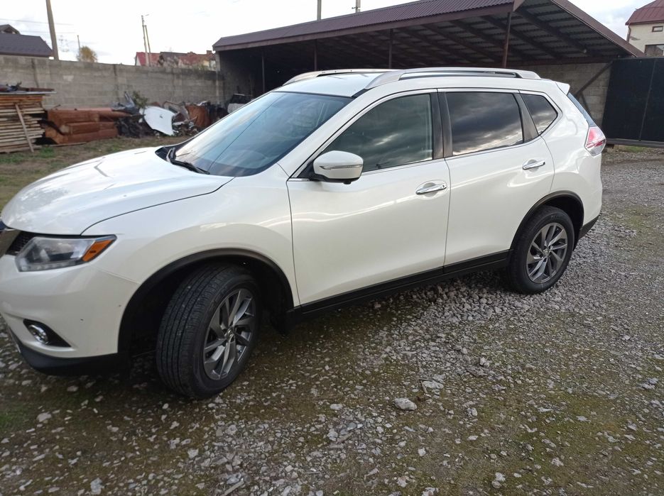 Nissan ROGUE SL awd
