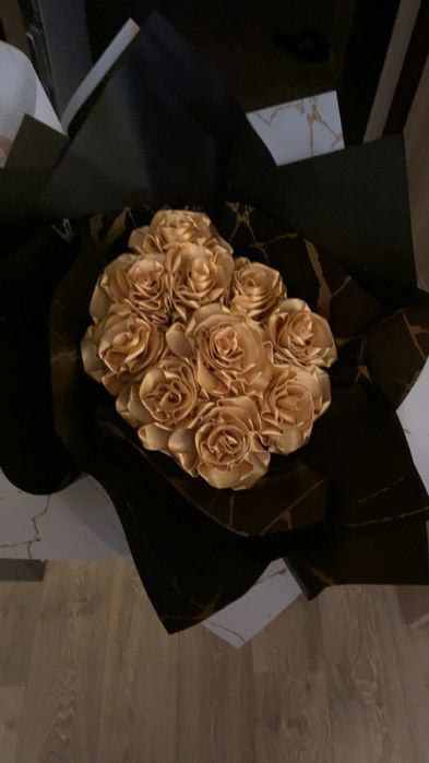 Idealny prezeny w postaci bukietu wiecznych róż