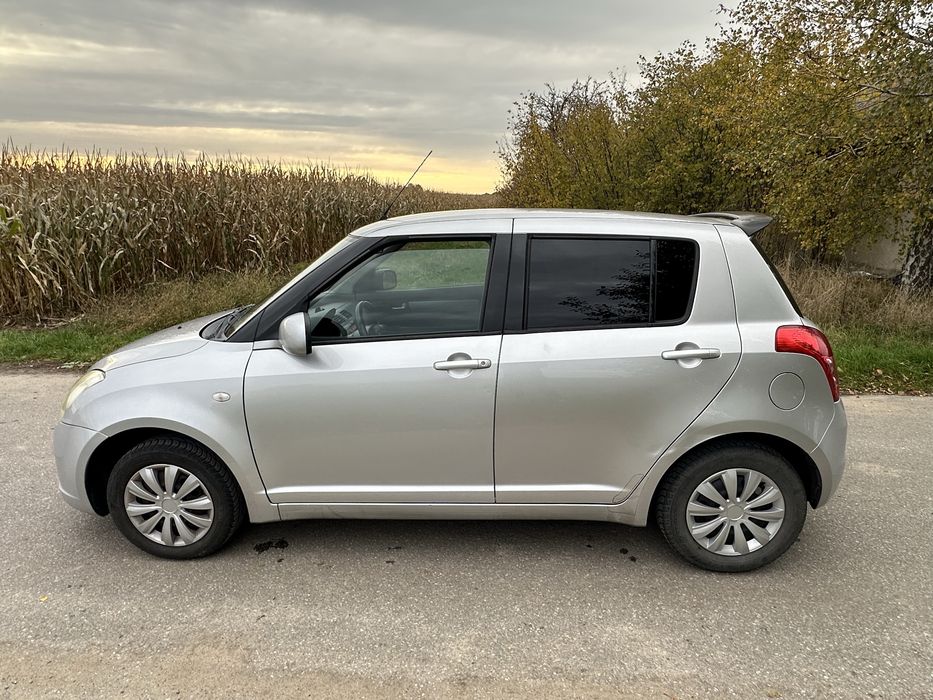 Suzuki Swift 1.3 benzyna 2008r.