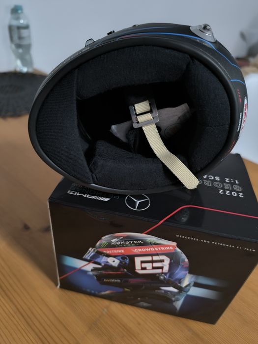 Kask mini 1/2 Mercedes AMG Petronas George Russell 2022