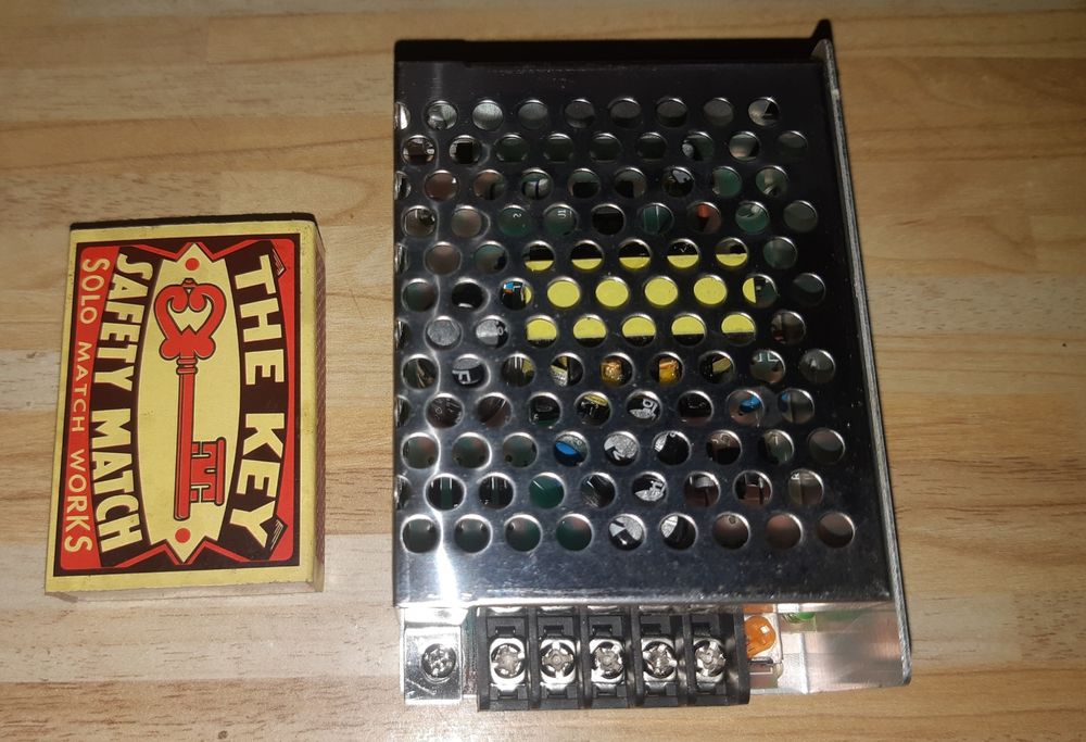 Блок питания 12-14 в 2 А