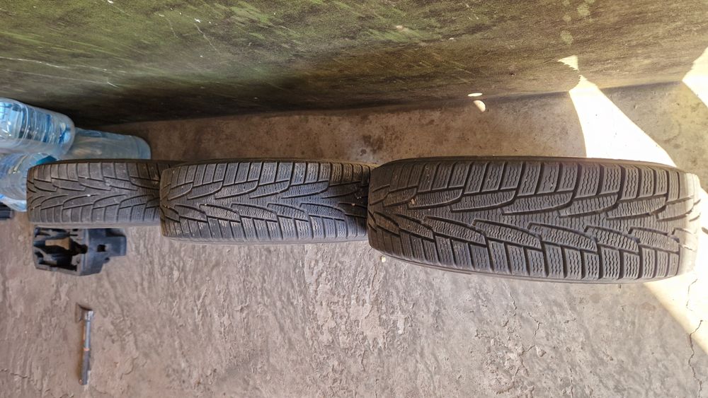 Зимняя резина на дисках 185/65/15 Chevrolet Lacetti