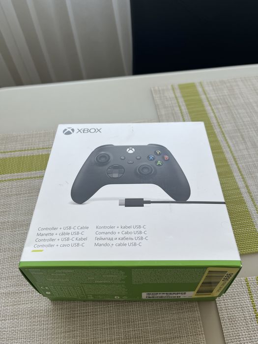 Xbox series/one геймпади,джойстики.