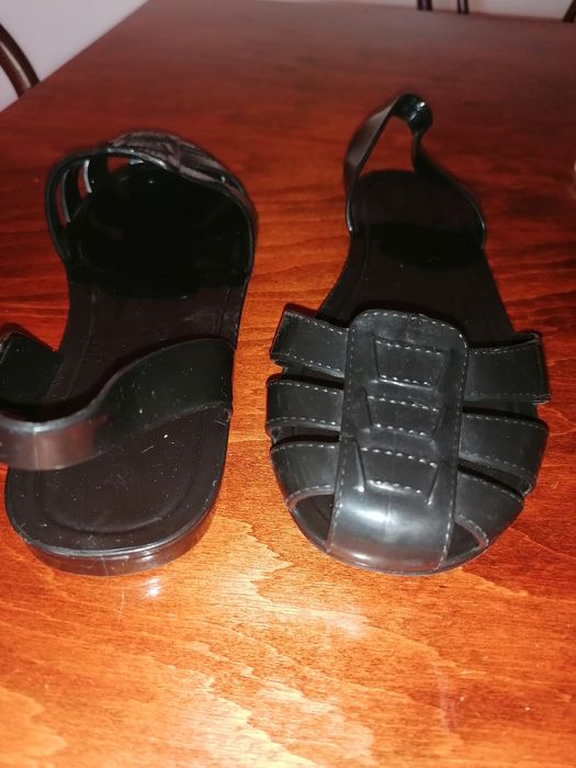 Buty typu melisski Ccc rozmiar 36/37 czarne, gumowe
