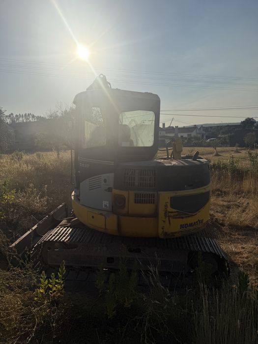 Escavadora Komatsu PC 78