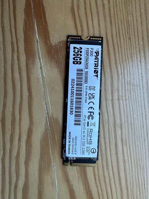 Непрацюючий SSD-диск Patriot P300 256GB M.2