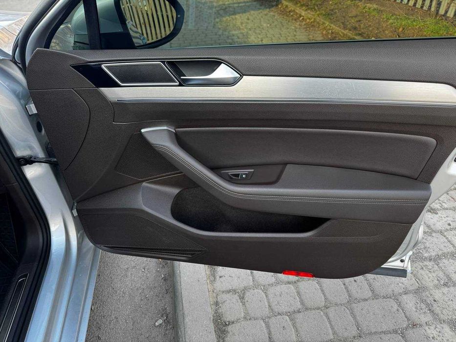 Продам Пасат b8 Wolksvagen pasat b8 highline