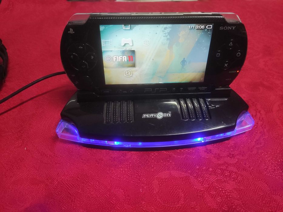 Playstation PSP 1004- base de som e carregamento -filmes e jogo