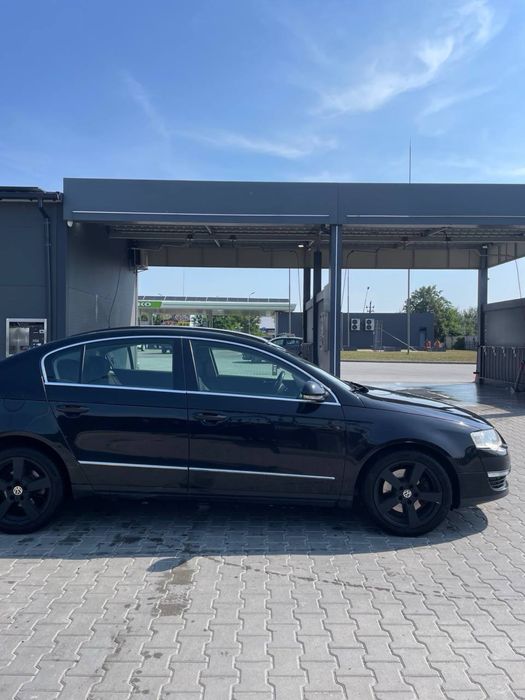 Пасат б6 на автоматі Нерозмитнений