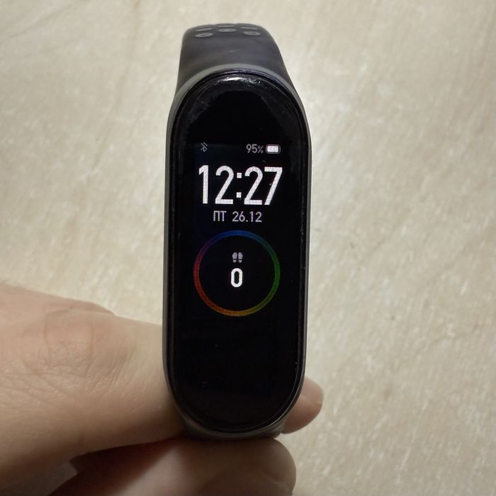 Xiaomi Mi Band 4 фітнес-браслет, повністю робочий