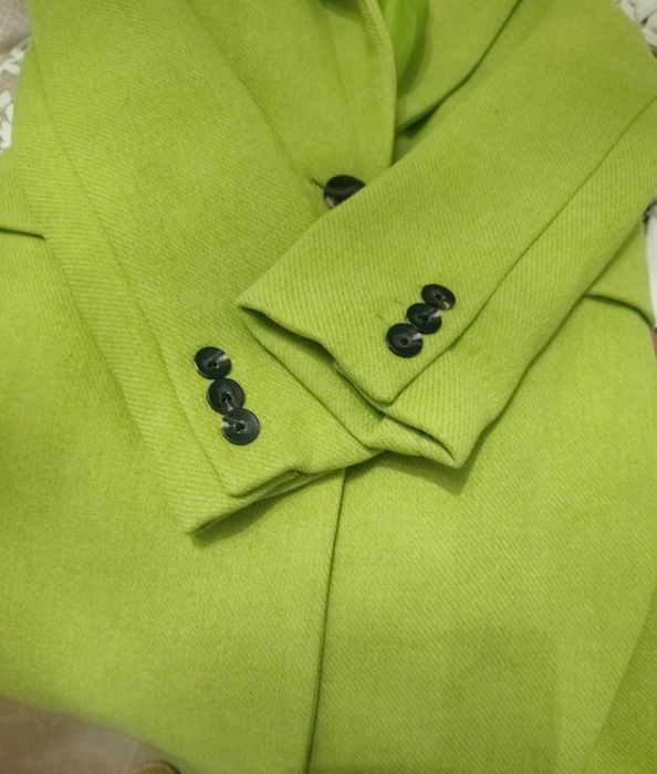 Casaco verde stradivarius