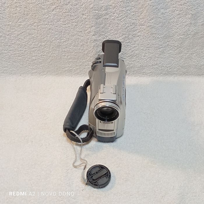 Canon máquina de filmar MV600