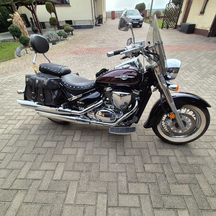 Motocykl SUZUKI VL800