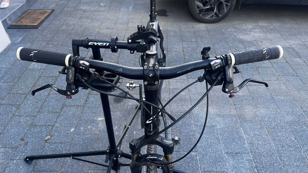 Rower Centurion Cross Line  LTD XT  rozmiar ramy 61 cm