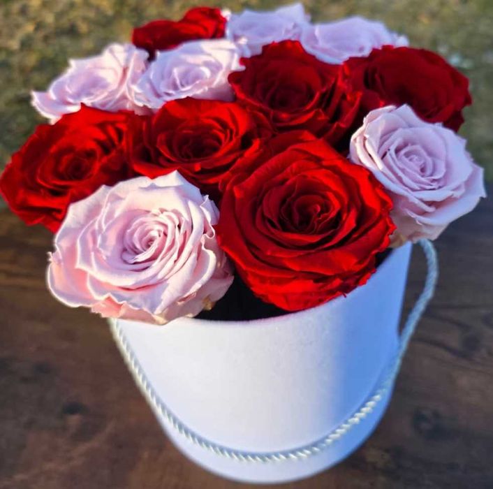 DUŻE 12 SZTUK Prawdziwe Wieczne Róże Flower Box Na Prezent Pachnące Liścik