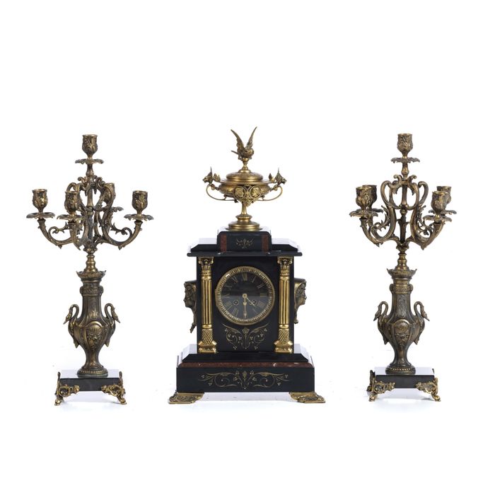 Relógios - Garniture relógio e par de candelabros - Século XIX