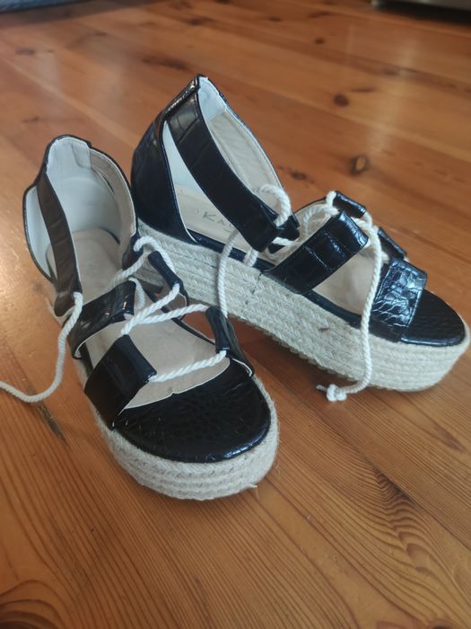 Sandały wiązane kayla