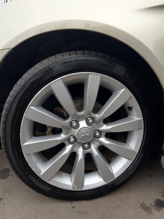 Продам Міцубісі Ланцер