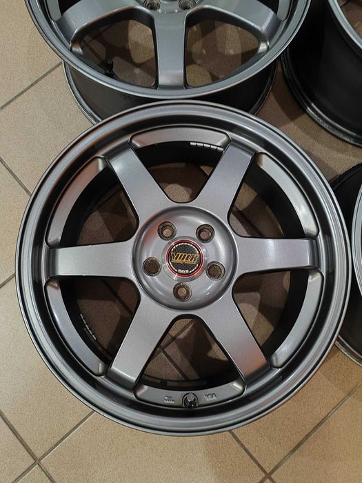Kute felgi RAYS Volk Racing TE37 17x7,5" 5x100  ET48