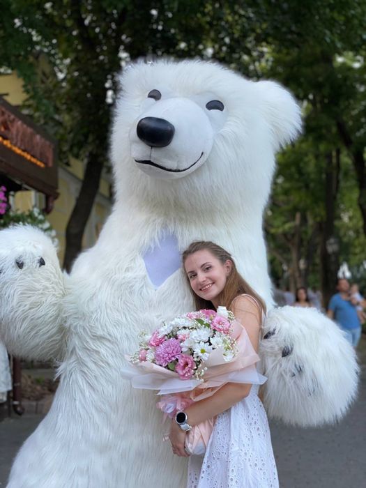 Білий ведмідь Львів;Ведмедик на свято Львів;День народження Львів