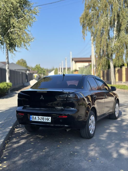 Mitsubishi Lanser 10