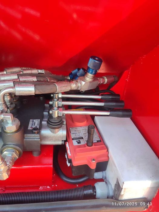 Нова модель KARADAS TR-9001   Гарбузовий комбайн для збирання гарбуза