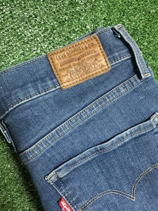 Джинсы Levis 720 Premium (W27 L28)