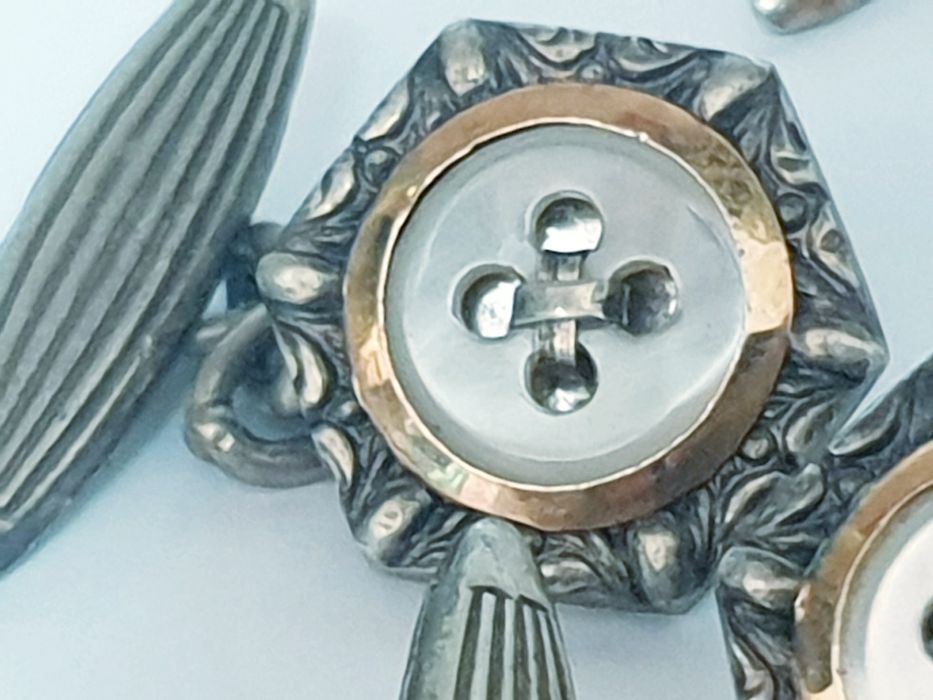 Fantásticos antigos botões de punho-prata e ouro português contrastado