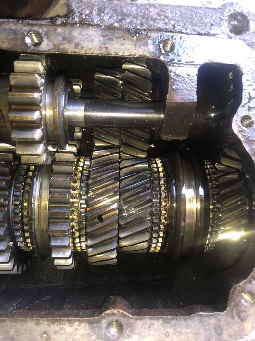 Роздатка уаз косозуба і кпп уаз нового зразка синхронна: 10 000 грн ...