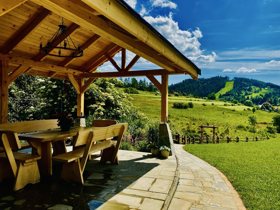 Osada Snozka - domki w górach z balią i kominkiem