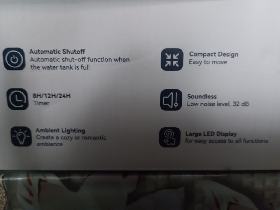 Осушитель воздуха на 2,2 литра воды