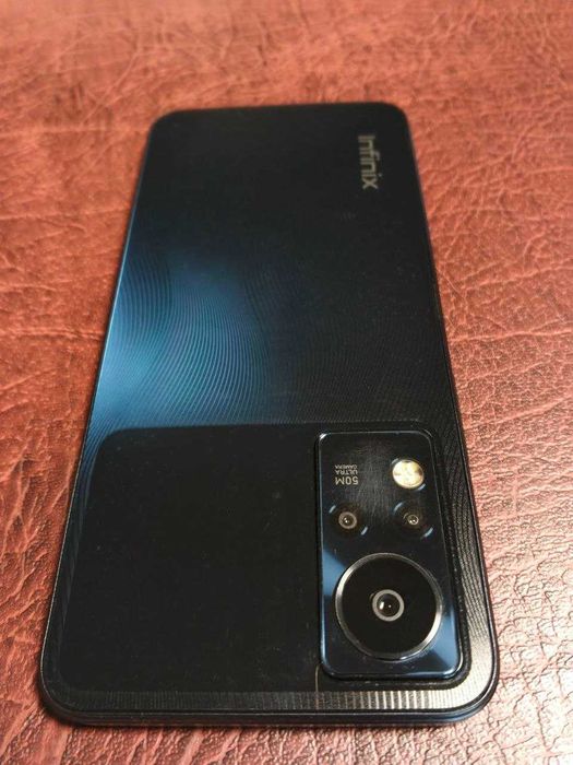 Продам телефон Infinix Note 12 (6/128GB)