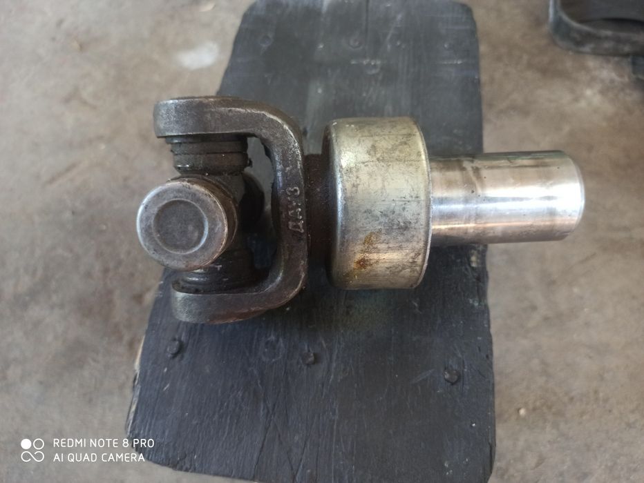 Вилка вала карданного Газ24