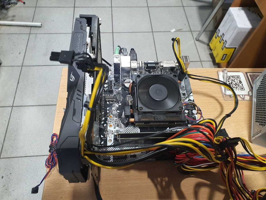 Материнская плата sAM4 ASRock B450M с Ryzen 5 2600 отл. сост.