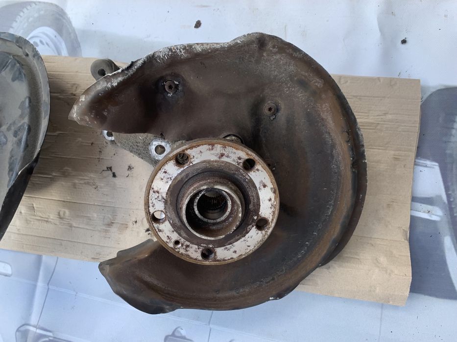 Задня цапфа, ступиця Tiguan b6 b7 cc, тігуан, повний привід, 4 motion