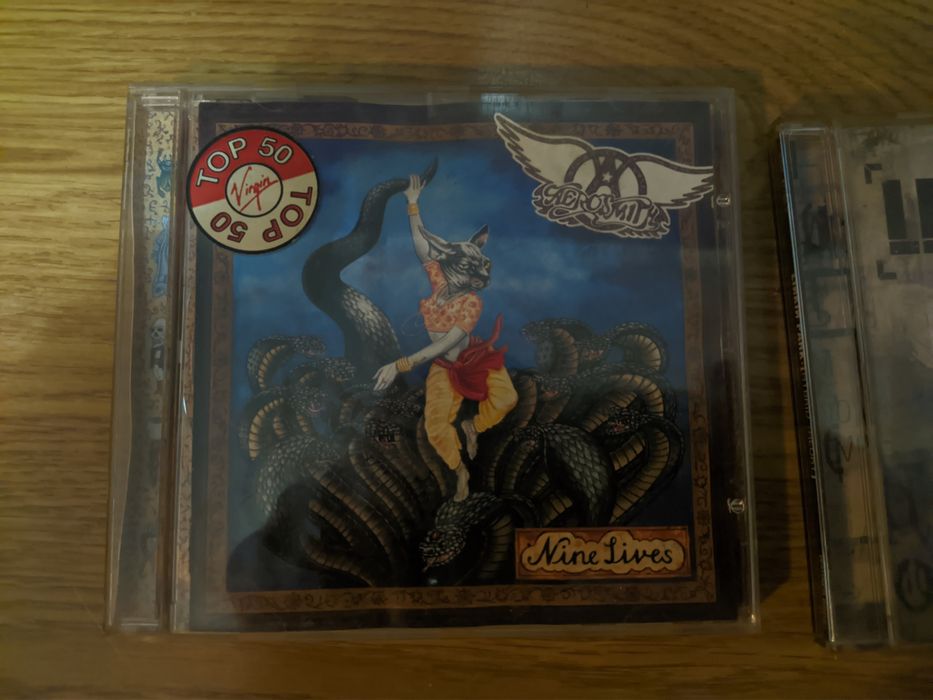 Conjunto de CDS em excelente estado