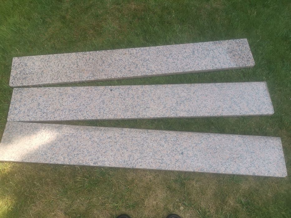 Parapet granitowy 3 sztuki