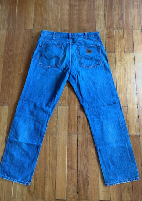 Roupa de homem. Calças carhartt, levis e casacos gg e abercrombie & fitch