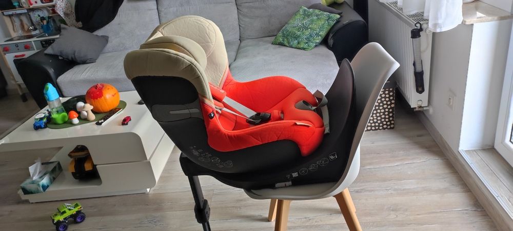 Sprzedam fotelik samochodowy Cybex Sirona Sx2 I- size