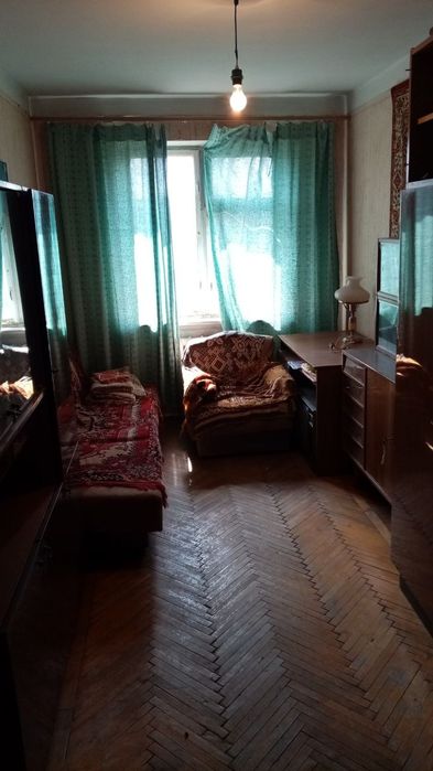 Продам 3к/к ЮТЗ остановка Южная