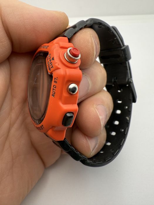 Zegarek Casio STR-1000