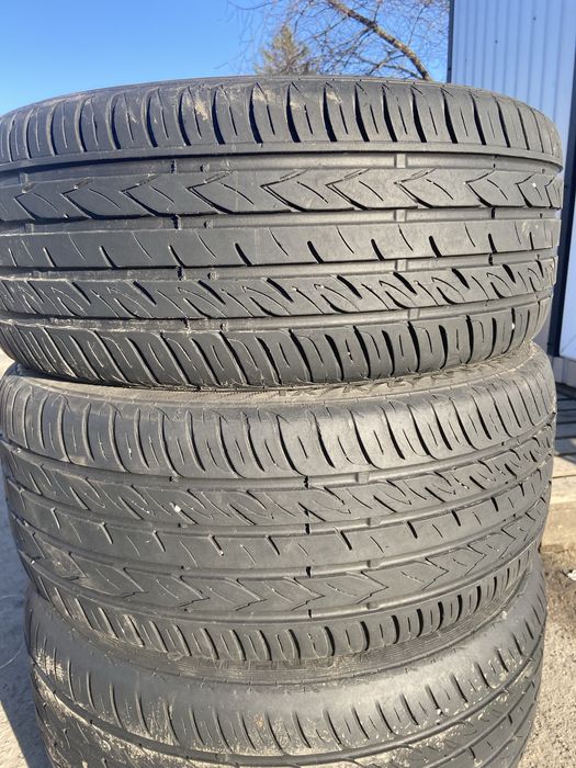 Літня резина комплект