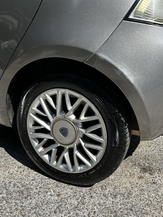 Lancia Ypsilon — fotografia 7