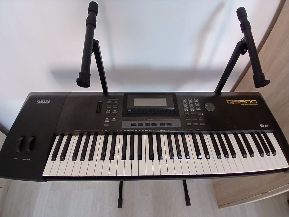 Yamaha QS300 シンセサイザー　本体のみ ヤマハ | QS300 - シンセサイザー - 仕様
